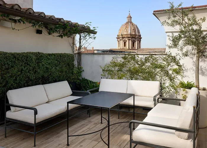 Terrace Pantheon Relais Hotel