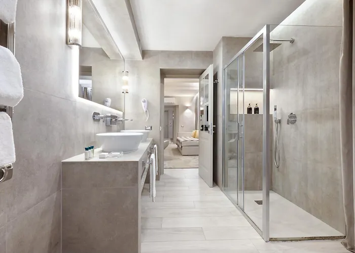 Terrace Pantheon Relais Otel 4*