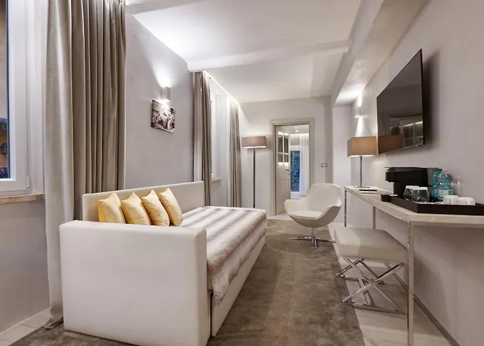 Terrace Pantheon Relais Hotel 4*
