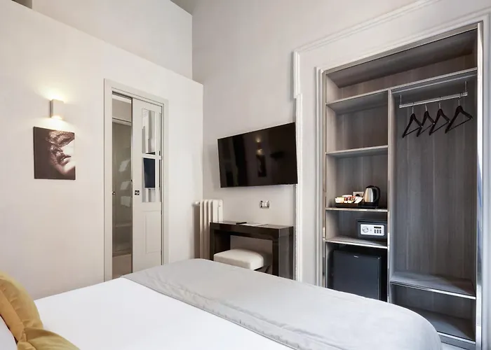 Terrace Pantheon Relais Hotel 4*