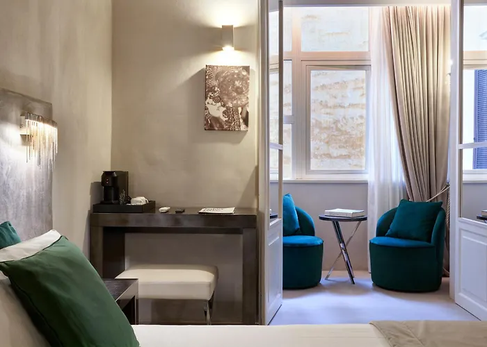 Terrace Pantheon Relais Szálloda 4*