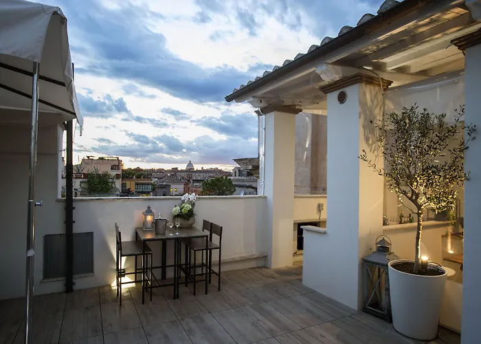 Terrace Pantheon Relais