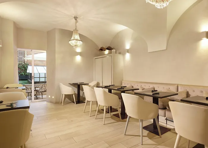 Terrace Pantheon Relais Hotel 4*