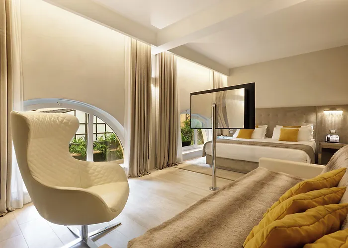 Terrace Pantheon Relais Hotel