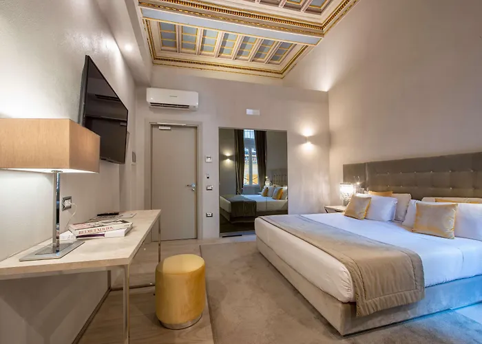 Terrace Pantheon Relais Hotel 4*