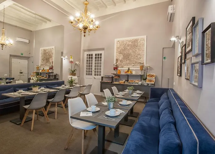 Terrace Pantheon Relais